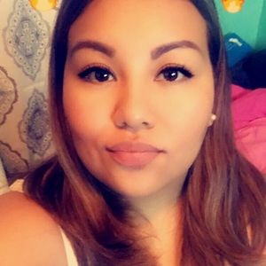 Meet your Posher, Gabriela